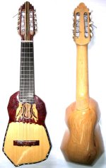 Charango Profesional en madera Tarco. Diseo Pajarito