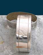Oval smooth pair of napkin holders